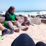 Ceci y facu en la playa